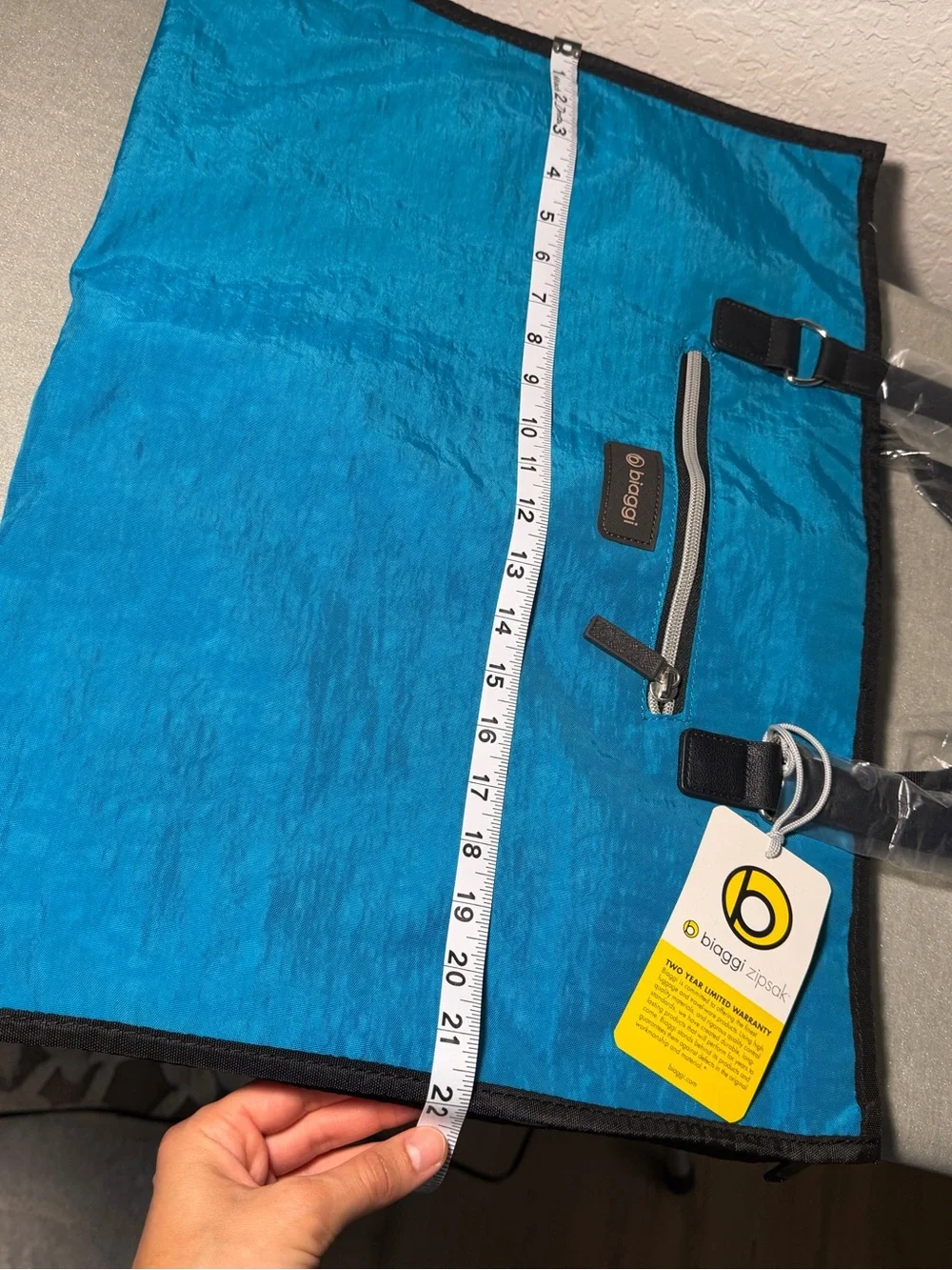 NWT biaggi Turquoise Blue Folding Travel Garment Bag Suit Dress Carrier